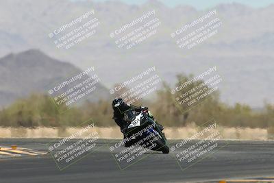 media/Apr-20-2025-CVMA (Sun) [[39090e8767]]/Race 11-500-350 Supersport (Holeshot)/